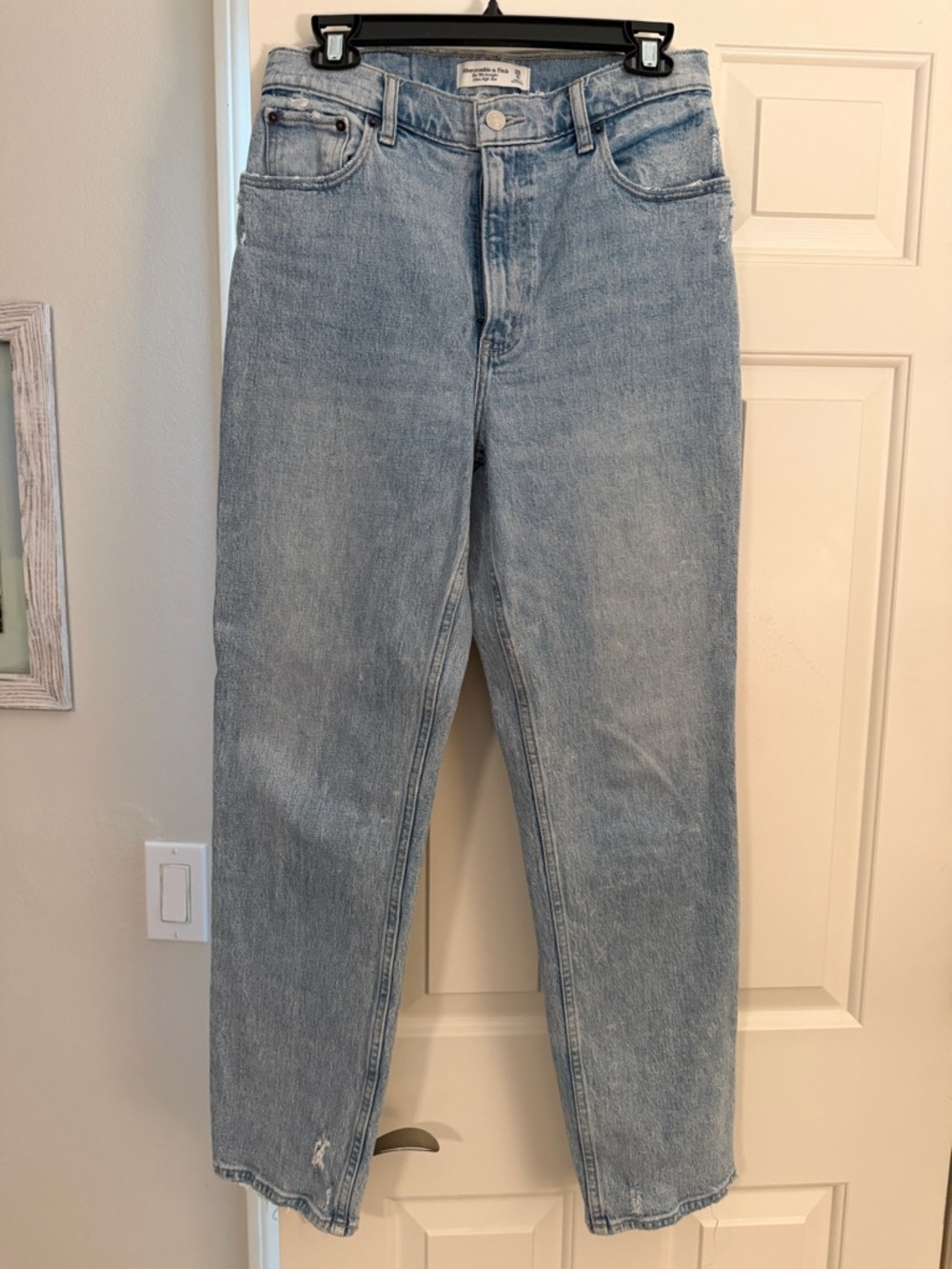 Abercrombie & Fitch Light Blue 90s Straight Ultra High Rise Jeans